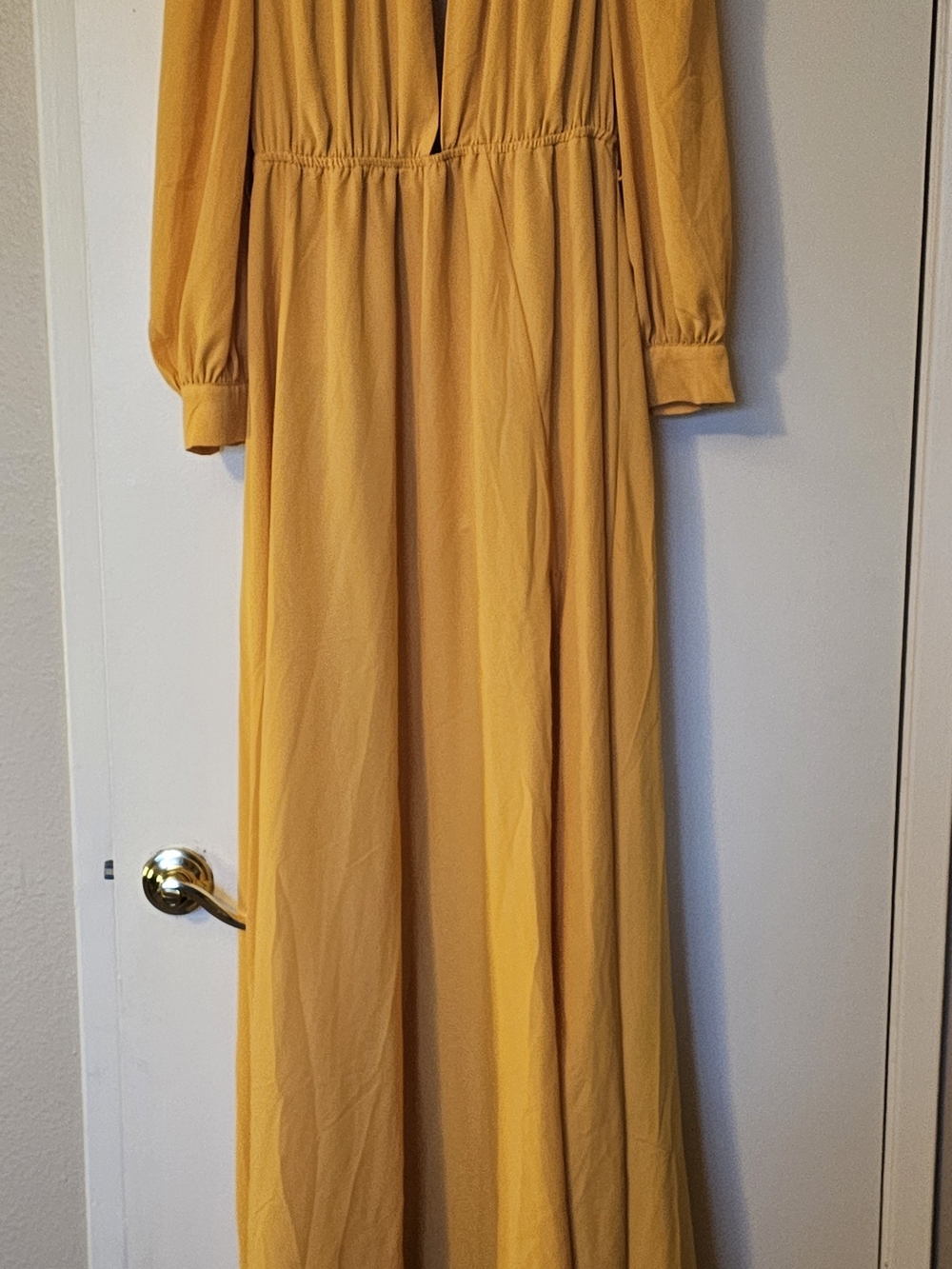 Fashion Nova Mustard Yellow Maxi Dress - Size Large | Never Worn